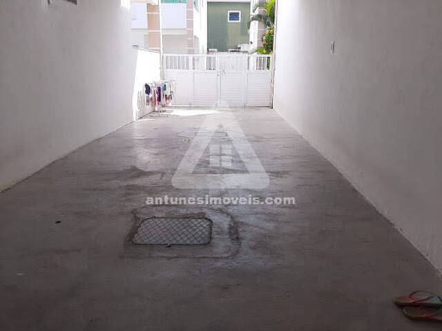 Casa para Venda em Cabo Frio - 3