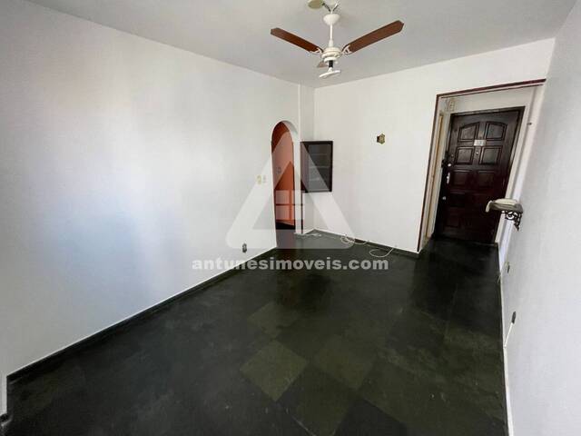 Apartamento para Venda em Cabo Frio - 3