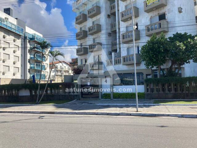 Apartamento para Venda em Cabo Frio - 1