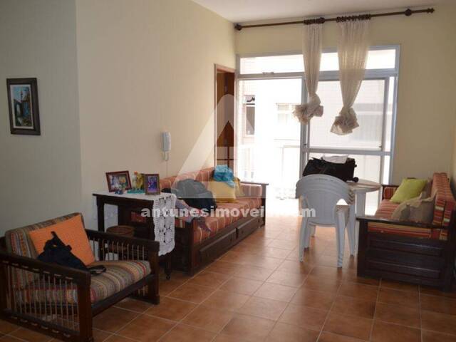 Apartamento para Venda em Cabo Frio - 1