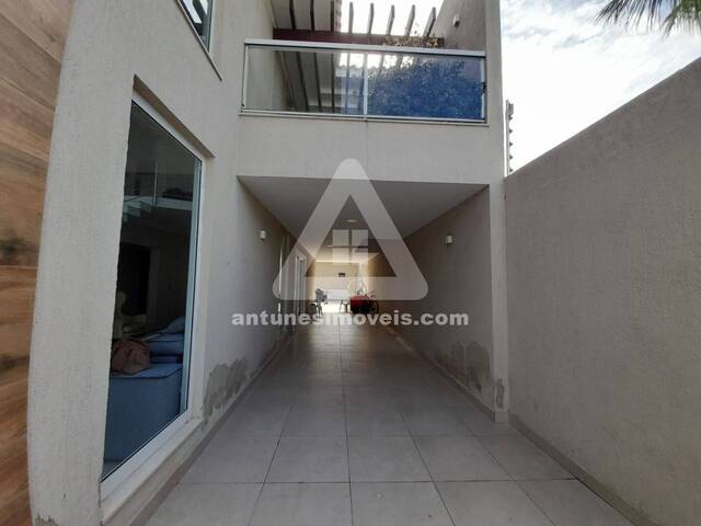 #CA0104 - Casa para Venda em Cabo Frio - RJ - 2