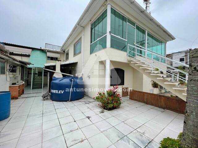 Casa para Venda em Cabo Frio - 2