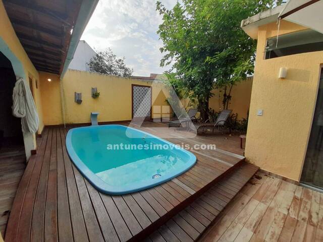 Casa para Venda em Cabo Frio - 1