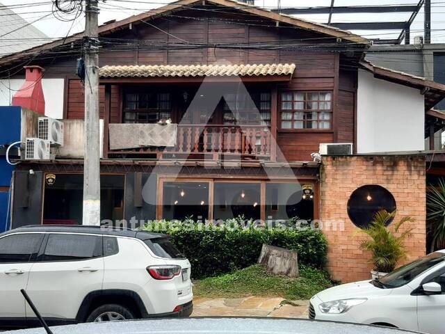 #180 - Casa para Venda em Cabo Frio - RJ - 2