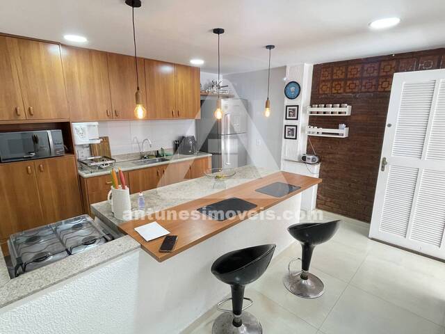 #188 - Casa para Venda em Cabo Frio - RJ - 2