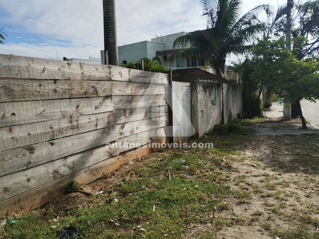 Área para Venda em Cabo Frio - 2